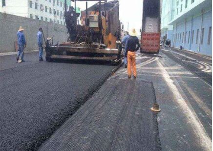 �����w�S������Ō�·��������